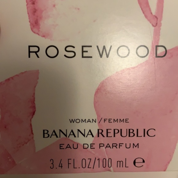Rosewood by Banana Republic - Picture 4 of 4